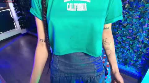 Snapshot of sexynaf chatting on 11/25/25, 07:36 N A F online show from 11/25/25, 07:36