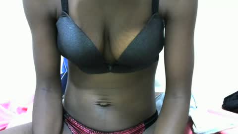 Snapshot of sexynana2001 chatting on 07/01/26, 03:30 sexynana2001 online show from 07/01/26, 03:30