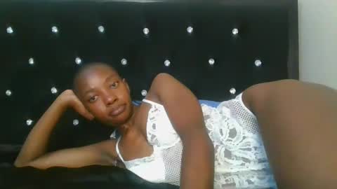 Snapshot of sexynanaa chatting on 03/20/26, 07:08 nanaa online show from 03/20/26, 07:08