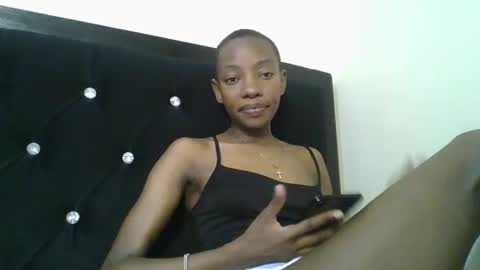 Snapshot of sexynanaa chatting on 04/20/26, 12:52 nanaa online show from 04/20/26, 12:52