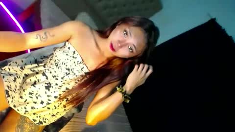 Snapshot of sexynaughtymorena chatting on 10/27/25, 07:56 REA online show from 10/27/25, 07:56