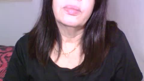 Snapshot of sexyoldwet chatting on 05/12/26, 09:34 AnneSofia online show from 05/12/26, 09:34