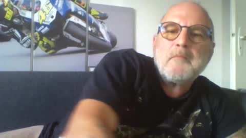 Snapshot of sexypaa chatting on 03/01/25, 02:55 sexypaa online show from 03/01/25, 02:55