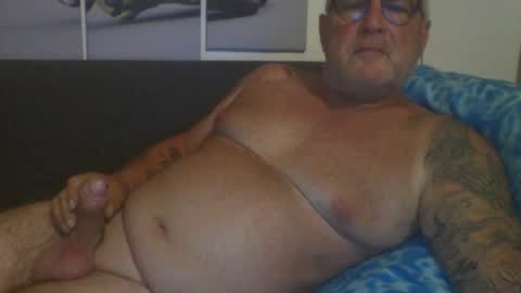 Snapshot of sexypaa chatting on 07/05/26, 09:44 sexypaa online show from 07/05/26, 09:44