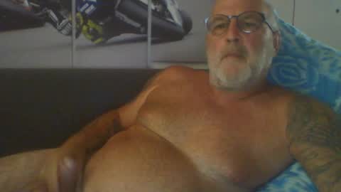 Snapshot of sexypaa chatting on 07/12/26, 12:07 sexypaa online show from 07/12/26, 12:07