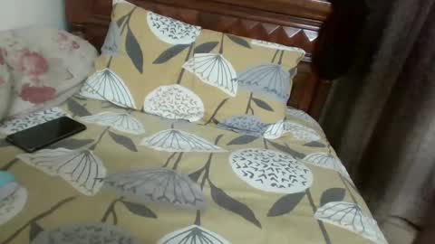 sexypaki1997 online show from 02/10/25, 09:15