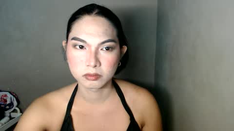 sexypetiteraine online show from 06/01/26, 02:19