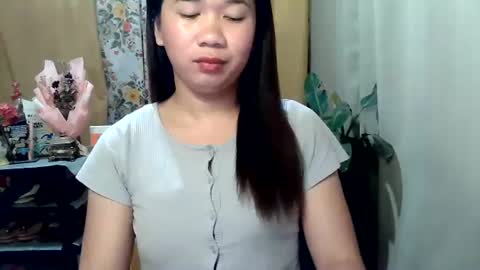Snapshot of sexypinay_dianara chatting on 06/14/26, 03:41 sexypinay_dianara online show from 06/14/26, 03:41