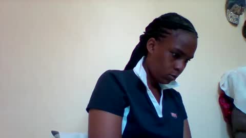 Snapshot of sexyqueen3457132 chatting on 01/20/25, 08:30 DOVY ACHIENG online show from 01/20/25, 08:30