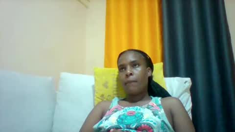 Snapshot of sexyqueen3457132 chatting on 01/23/25, 06:35 DOVY ACHIENG online show from 01/23/25, 06:35