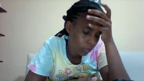 Snapshot of sexyqueen3457132 chatting on 01/24/25, 03:02 DOVY ACHIENG online show from 01/24/25, 03:02