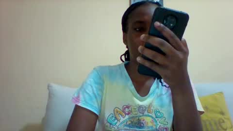 Snapshot of sexyqueen3457132 chatting on 01/25/25, 11:23 DOVY ACHIENG online show from 01/25/25, 11:23