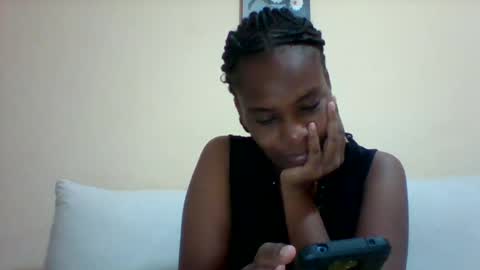 Snapshot of sexyqueen3457132 chatting on 01/25/25, 02:58 DOVY ACHIENG online show from 01/25/25, 02:58