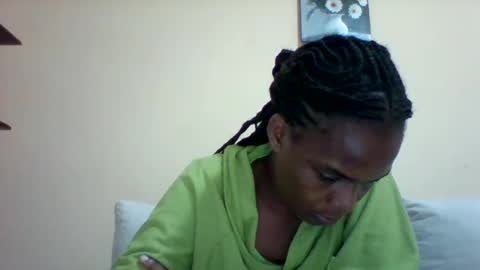 Snapshot of sexyqueen3457132 chatting on 01/30/25, 06:32 DOVY ACHIENG online show from 01/30/25, 06:32