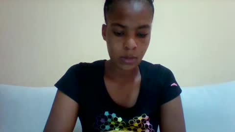 Snapshot of sexyqueen3457132 chatting on 02/20/25, 09:22 DOVY ACHIENG online show from 02/20/25, 09:22