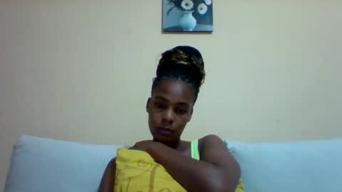 Snapshot of sexyqueen3457132 chatting on 02/21/25, 10:37 DOVY ACHIENG online show from 02/21/25, 10:37