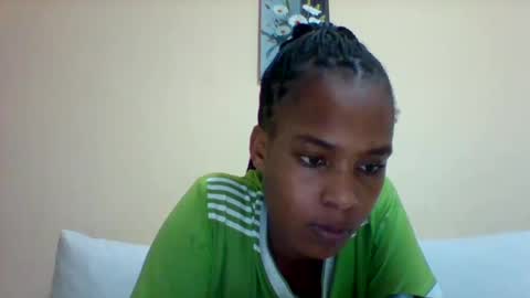 Snapshot of sexyqueen3457132 chatting on 02/24/25, 03:42 DOVY ACHIENG online show from 02/24/25, 03:42