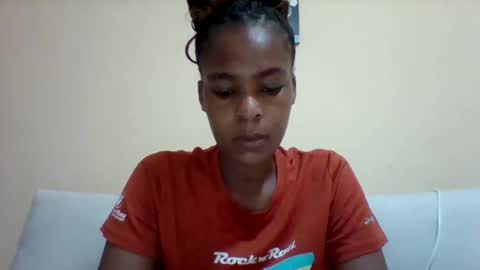 Snapshot of sexyqueen3457132 chatting on 02/26/25, 11:20 DOVY ACHIENG online show from 02/26/25, 11:20