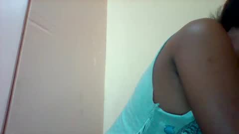 Snapshot of sexyqueen3457132 chatting on 03/09/25, 01:04 DOVY ACHIENG online show from 03/09/25, 01:04