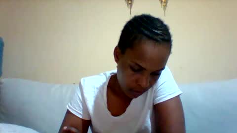 Snapshot of sexyqueen3457132 chatting on 09/10/25, 09:59 DOVY ACHIENG online show from 09/10/25, 09:59