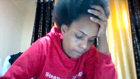 Snapshot of sexyqueen3457132 chatting on 09/12/25, 09:09 DOVY ACHIENG online show from 09/12/25, 09:09