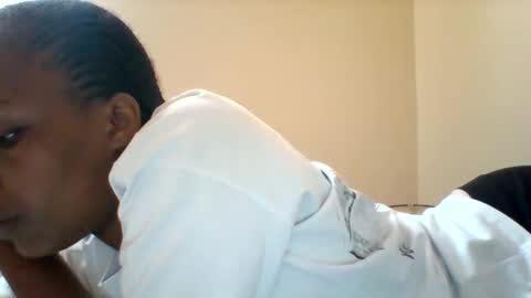 Snapshot of sexyqueen3457132 chatting on 09/25/25, 11:14 DOVY ACHIENG online show from 09/25/25, 11:14