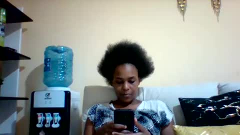 Snapshot of sexyqueen3457132 chatting on 09/29/25, 10:42 DOVY ACHIENG online show from 09/29/25, 10:42