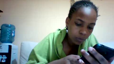 Snapshot of sexyqueen3457132 chatting on 10/08/25, 08:56 DOVY ACHIENG online show from 10/08/25, 08:56