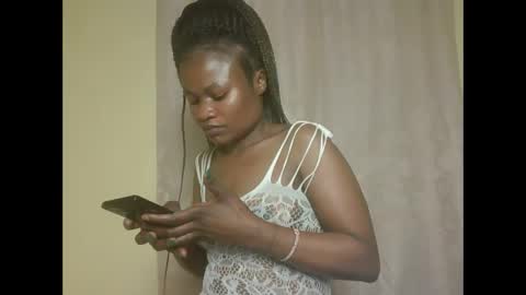 Snapshot of sexyqueenivy chatting on 10/02/25, 05:58 queenivy online show from 10/02/25, 05:58