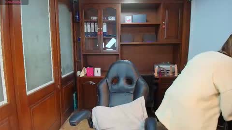 Snapshot of sexyrachel_ chatting on 02/06/26, 11:57 R A C H E L online show from 02/06/26, 11:57