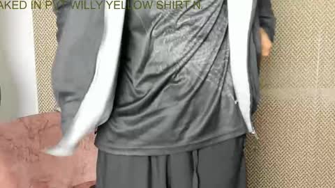 Snapshot of sexys_boys18 chatting on 11/04/25, 08:08 MATIAS-18 THIAHO -18 MAX-19 NICOKALY-19 CAIN-19 MOD ESTEBAN online show from 11/04/25, 08:08