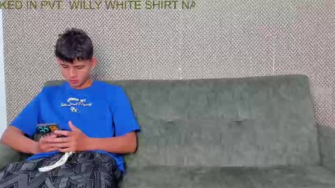 Snapshot of sexys_boys18 chatting on 11/17/25, 07:41 MATIAS-18 THIAHO -18 MAX-19 NICOKALY-19 CAIN-19 MOD ESTEBAN online show from 11/17/25, 07:41