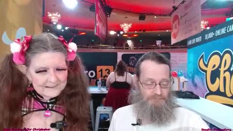 Snapshot of sexysandra_n_sirchristopher chatting on 01/17/25, 11:07 Sexy Sandra and Sir Christopher online show from 01/17/25, 11:07