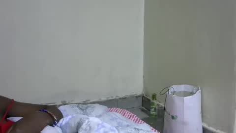 Snapshot of sexysanta50 chatting on 12/19/24, 03:40 sexysanta50 online show from 12/19/24, 03:40