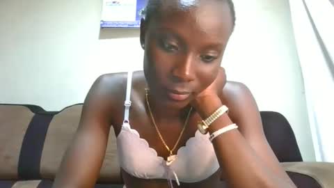 Snapshot of sexysanta50 chatting on 10/12/25, 04:28 sexysanta50 online show from 10/12/25, 04:28