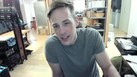 Snapshot of sexyscott26 chatting on 04/10/26, 11:20 Scott online show from 04/10/26, 11:20