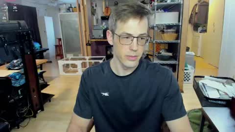 Snapshot of sexyscott26 chatting on 04/15/26, 01:34 Scott online show from 04/15/26, 01:34