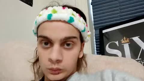 Snapshot of sexyshayla_twink chatting on 12/04/25, 08:17 sexyshayla_twink online show from 12/04/25, 08:17