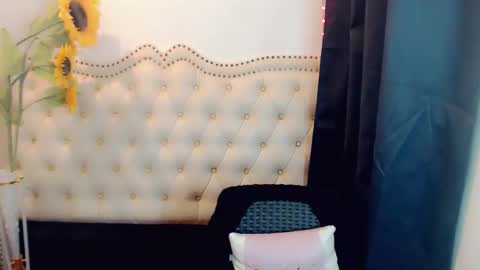 sexyshinixx online show from 09/10/25, 01:55