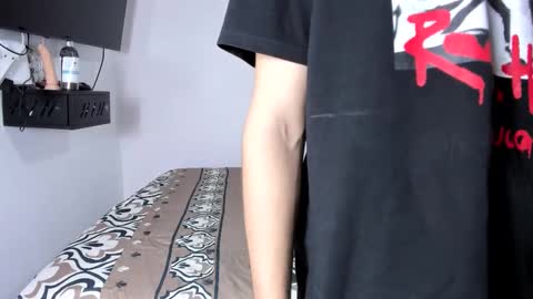 sexyskinnynaksu online show from 11/15/25, 12:41