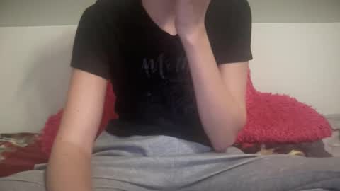 Snapshot of sexyskylar2016 chatting on 11/20/25, 02:34 Sexy Skylar online show from 11/20/25, 02:34