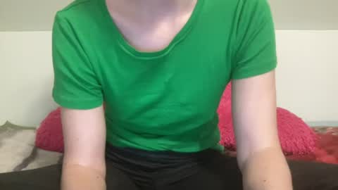 Snapshot of sexyskylar2016 chatting on 06/19/26, 02:16 Sexy Skylar online show from 06/19/26, 02:16