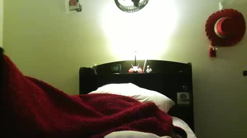 Snapshot of sexysmiley109 chatting on 11/24/25, 02:44 sexysmiley109 online show from 11/24/25, 02:44