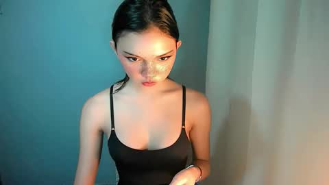 sexytight_tanya online show from 12/05/25, 09:18