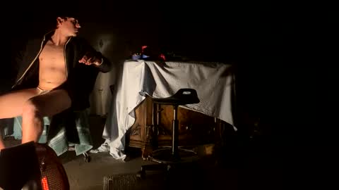 Smooth bi guy online show from 02/02/26, 07:07