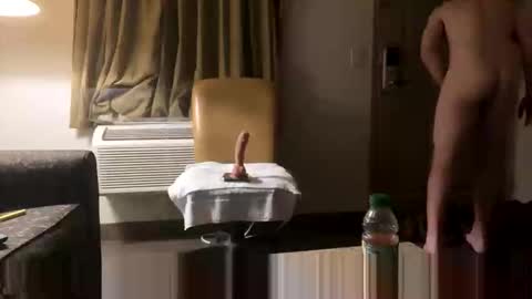 Smooth bi guy online show from 05/26/26, 08:21