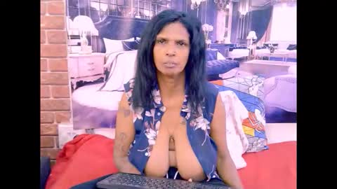 sexyva4u2luv online show from 05/07/26, 06:57