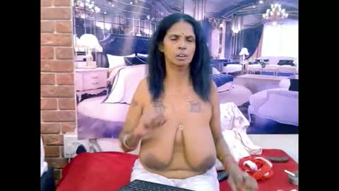 sexyva4u2luv online show from 05/20/26, 06:41