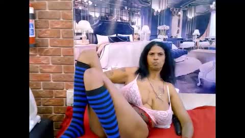 sexyva4u2luv online show from 05/26/26, 05:58