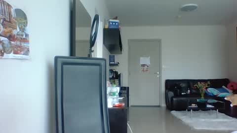 Snapshot of sexyviolettcat chatting on 04/07/26, 07:09 Victory online show from 04/07/26, 07:09